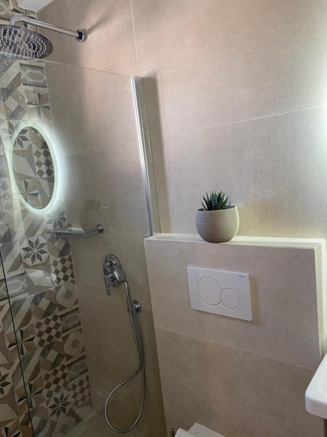 Libera Private Rooms Парга Екстериор снимка