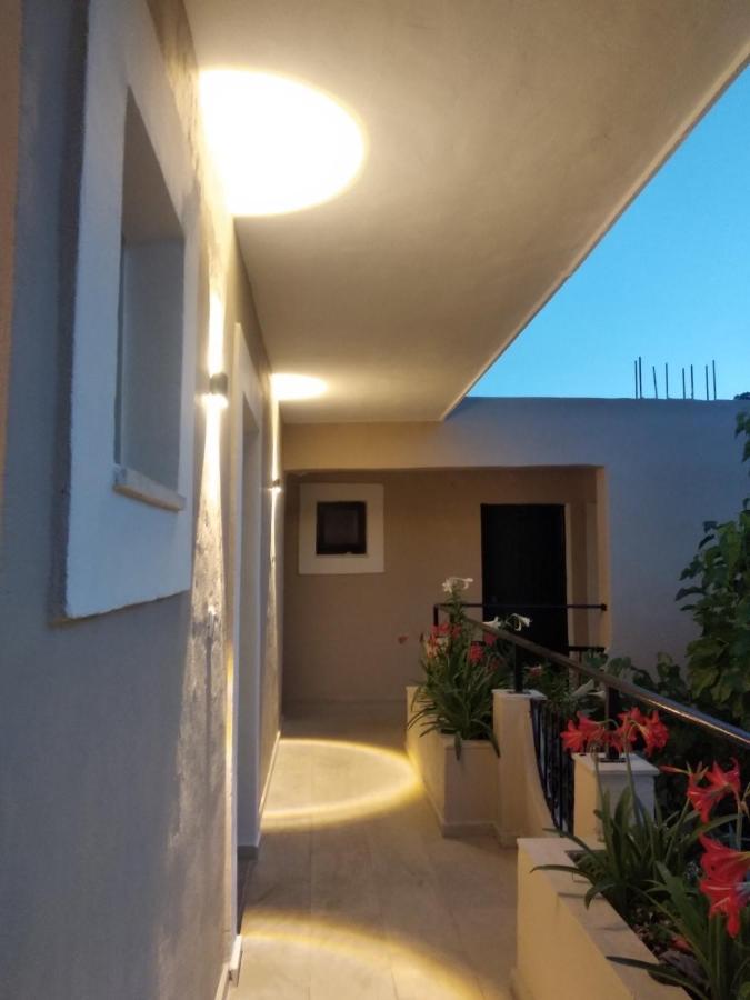 Libera Private Rooms Парга Екстериор снимка